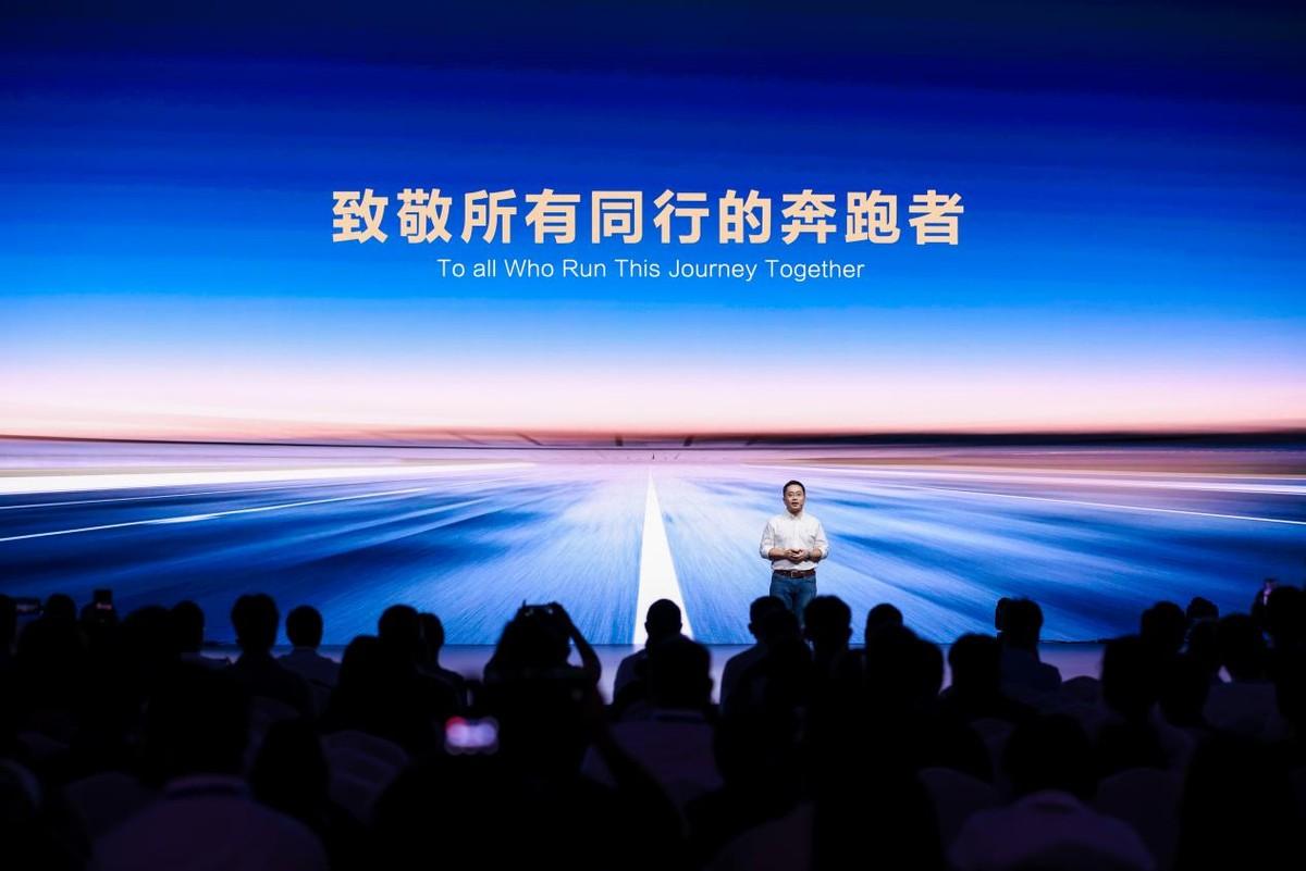 中国车继续奔赴全球，深蓝汽车秋季发布会重庆、慕尼黑同步进行！9月8日，深蓝骑