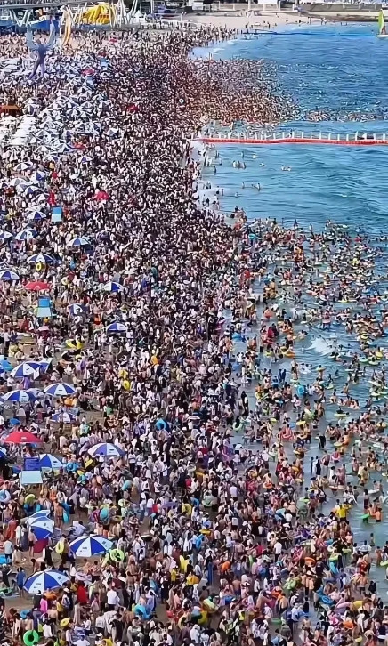 我有直觉荣昌不会走淄博的老路即使荣昌过去旅游资源不足只要有这样的领导，荣昌就