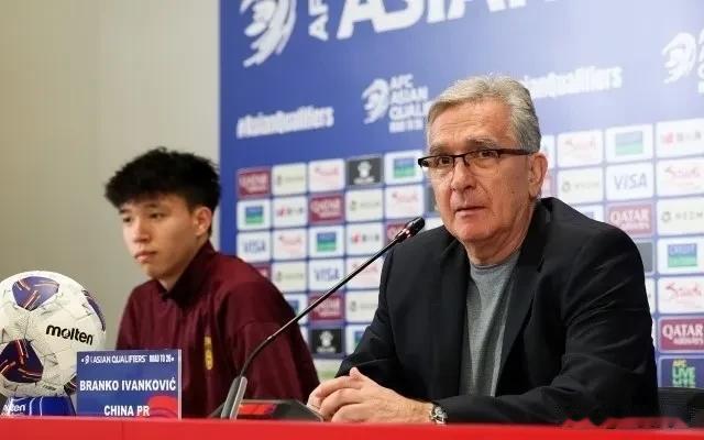 国足菜归菜，但是伊万下课一点都不冤！虽然国足主教练伊万下课后，不少球迷表示是