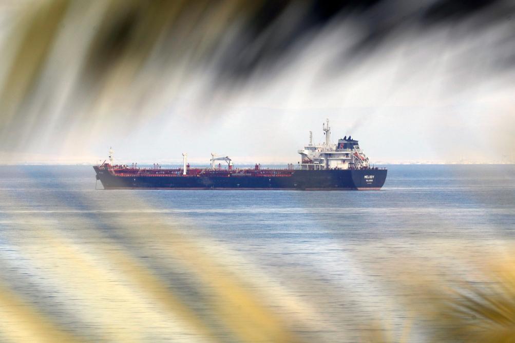 三哥终于还是低头了！据财联社报道：印度钾肥有限公司同意以每吨935美元的价格