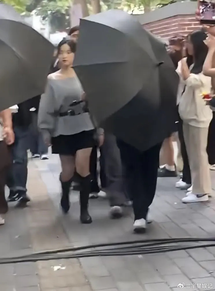 沈月少吃点儿吧🙉