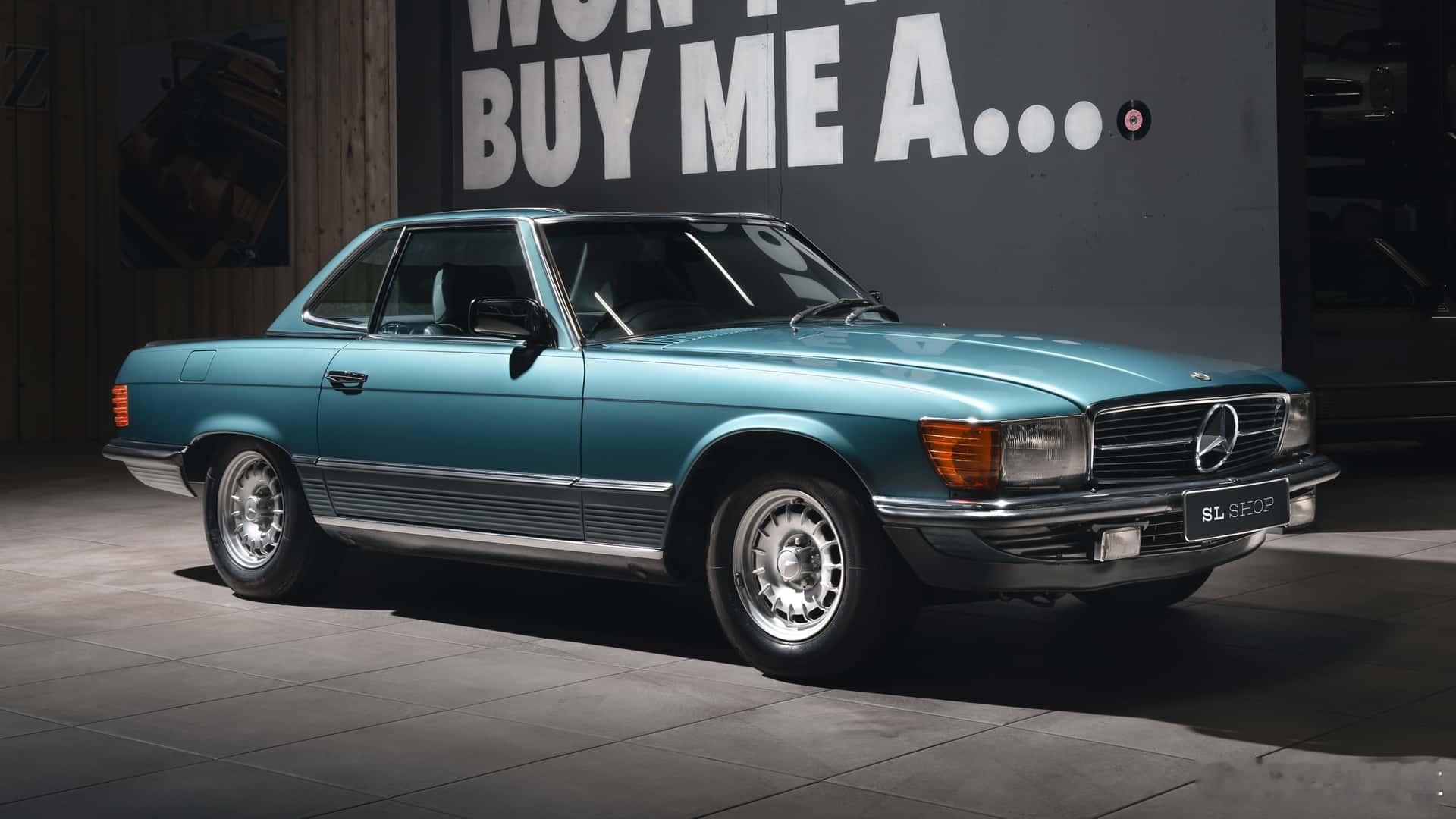 极品啊1982年11月30日买下的500SL，约43年，开了42英里