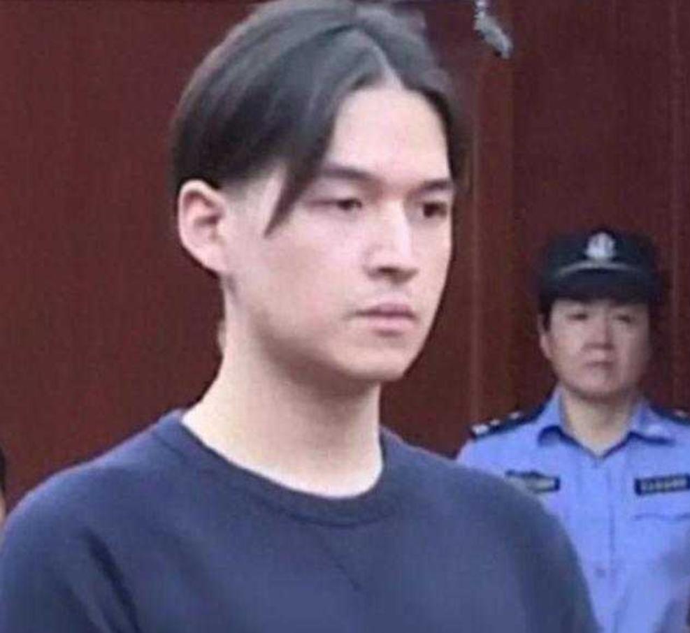 上海杀妻案朱晓东被处死刑，狱中对妻子的评价，让人胆寒2015年12月31日，