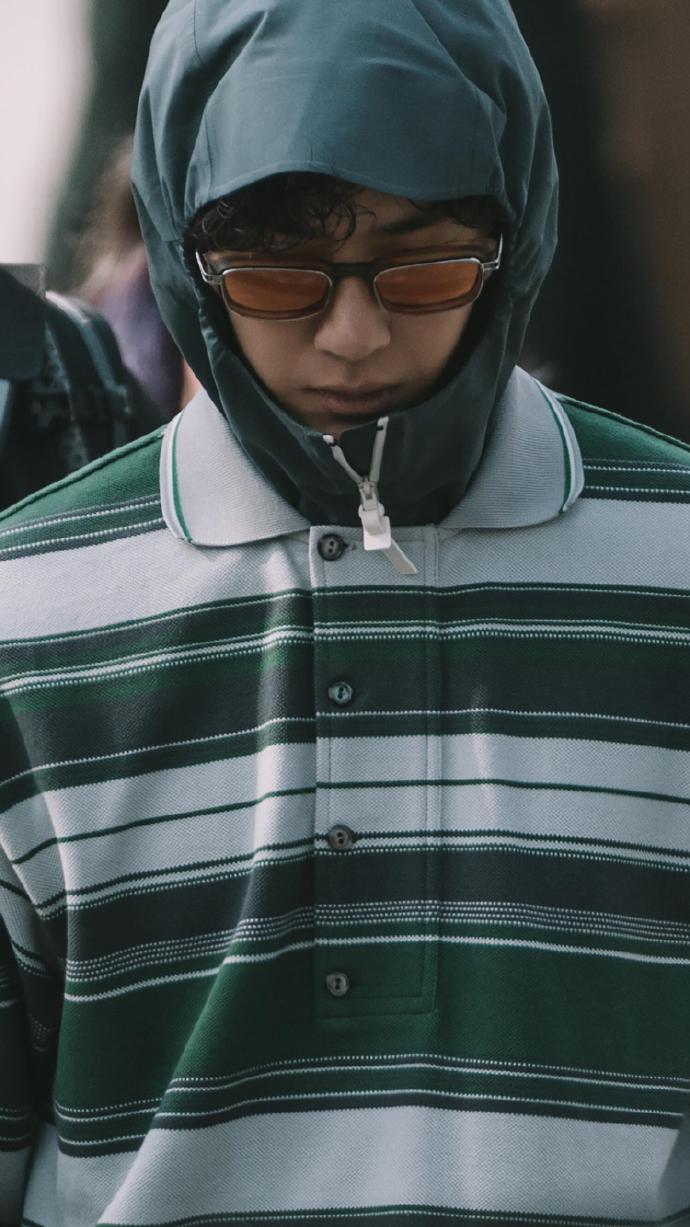 巴黎摄影师发的王一博巴黎摄影师发的王一博📷极具时尚感和故事感，帅到极致都是大