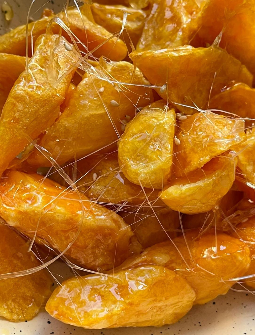 表弟这个美食该溜子，说他再也不会对美味动心了，没成想这玩意刚吃了一口，就责怪自己