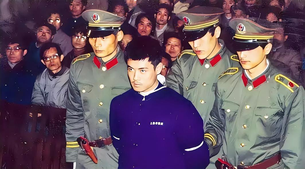 1987年11月16日中午12时许，位于上海虹口区大连西路562号的中国工商银行