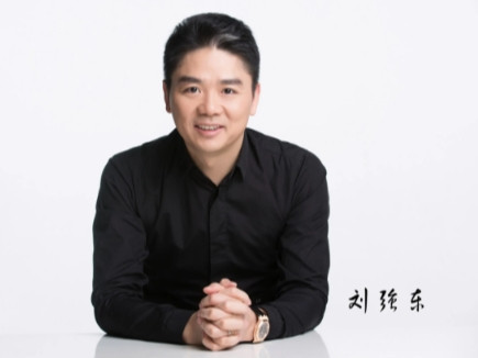 2016年，京东副总裁杜爽在央视采访刘强东时，对他说：“老板，我意外怀孕了，还没