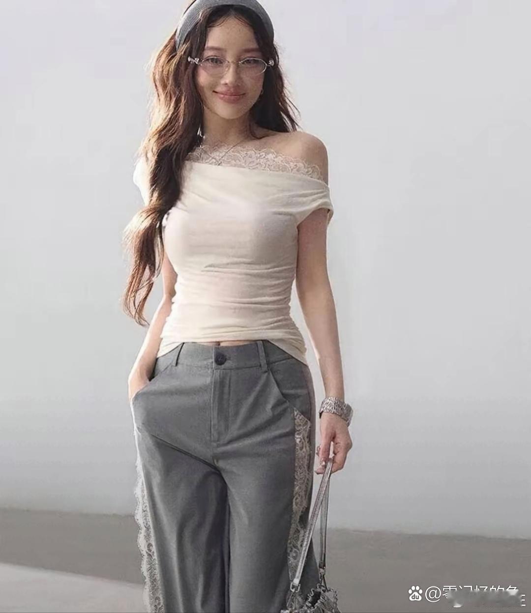 李小璐变化真大，都快认不出来了。