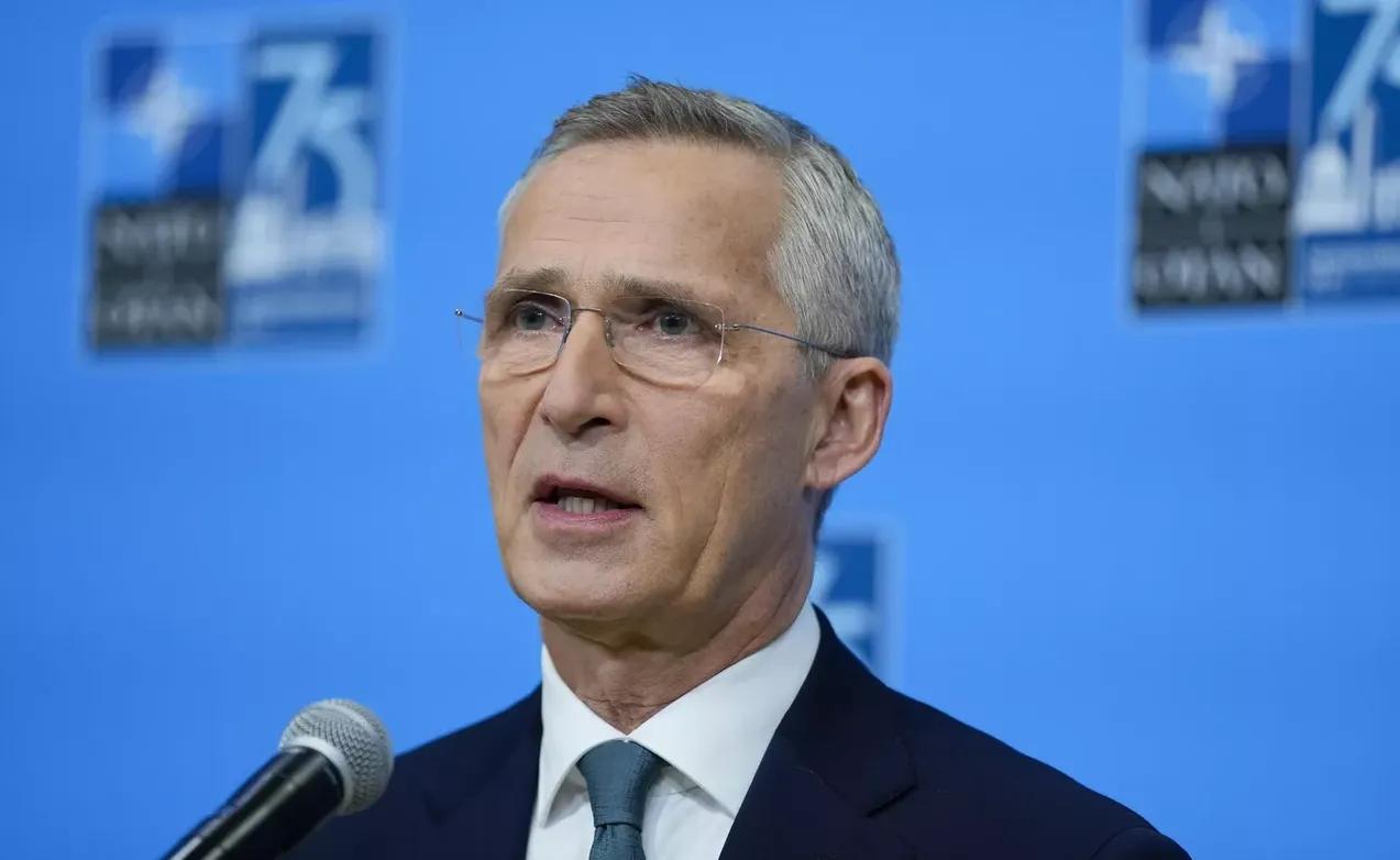 【脑回路正常的北约前秘书长】1月22日，北约前秘书长斯托尔滕贝格于达沃斯世界经