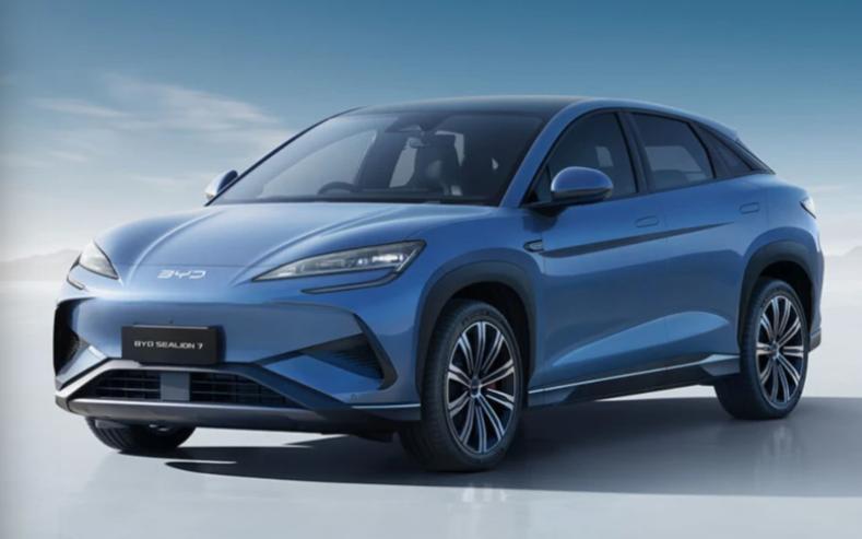 日本政府毫不掩饰打压比亚迪的企图。根据日本经济产业省今年4月开始实施的电动汽车