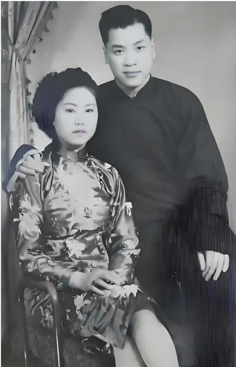 新婚之夜，哥哥跟钱玄同说：“今晚好好圆房，先留后，再纳妾！”说完，就把他推进洞房