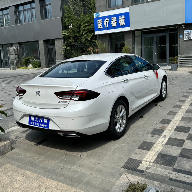 君威真的好帅今天刚提到车啦！全款12.8w拿下！真的很香