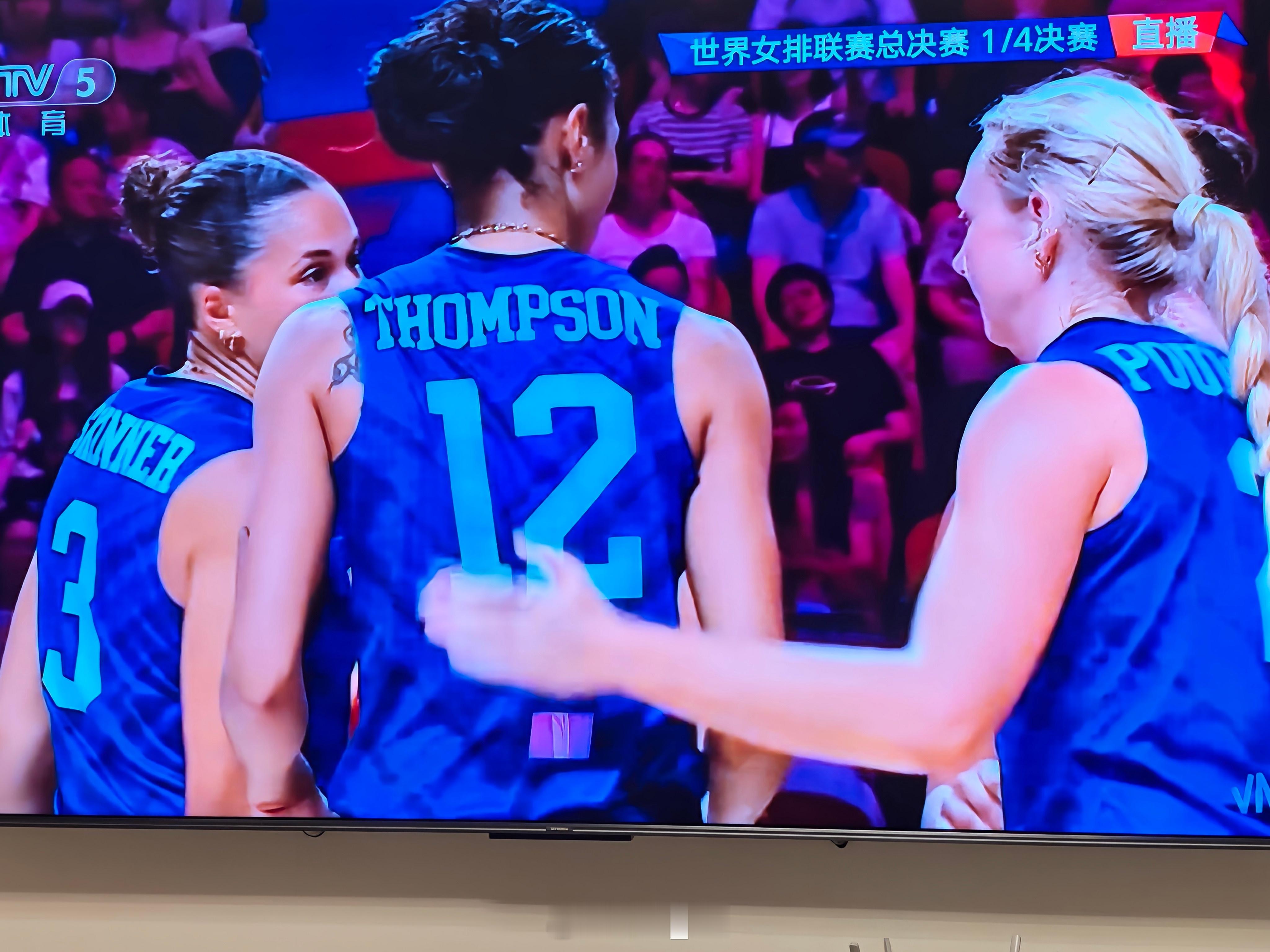 第一局15-25，美国🇺🇸拿下中国女排vs美国女排