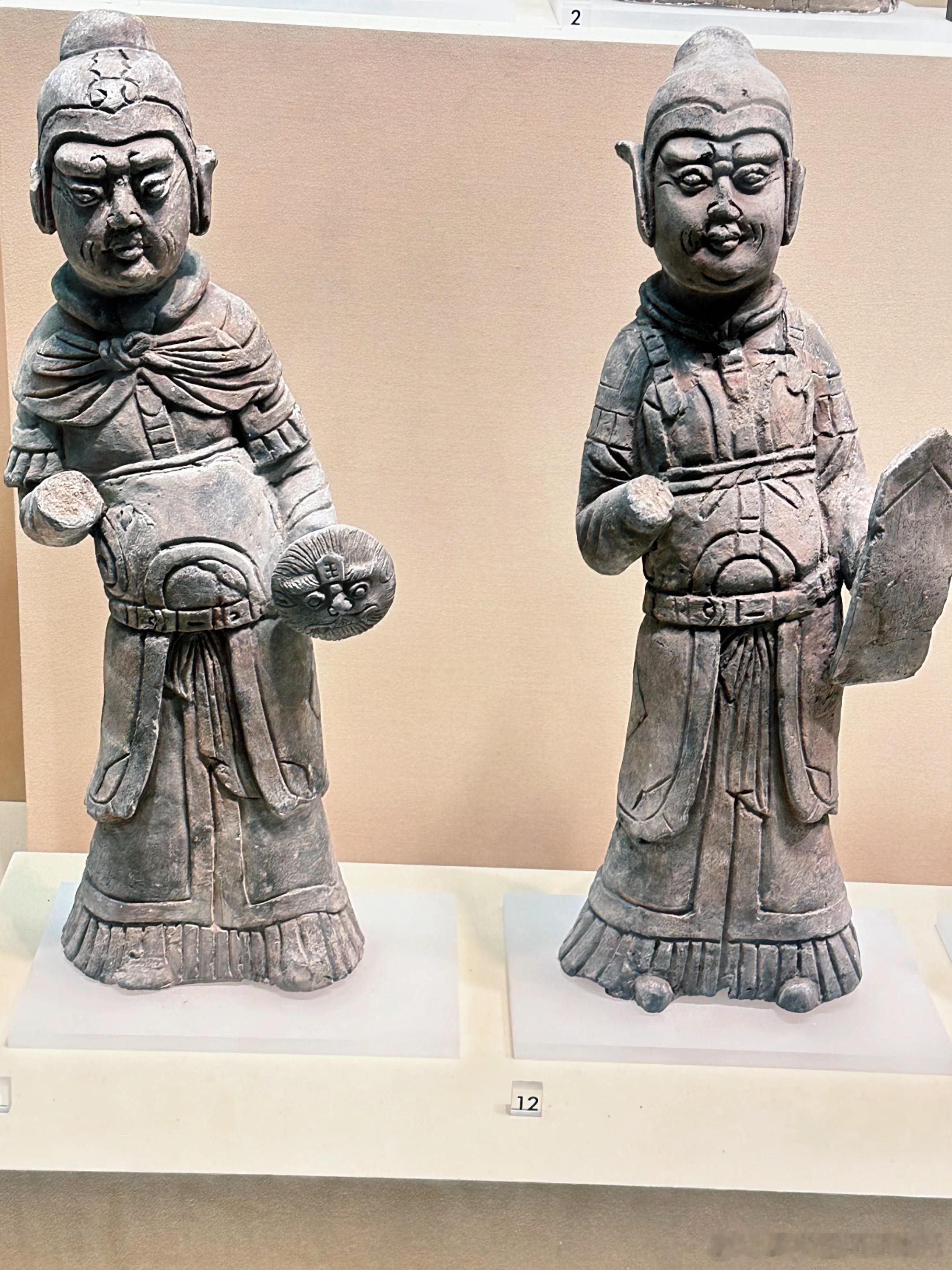 南京秋日打卡丨一日解锁金陵千年秋韵🍂一入秋，南京便褪去都市喧嚣，重归金陵旧梦～