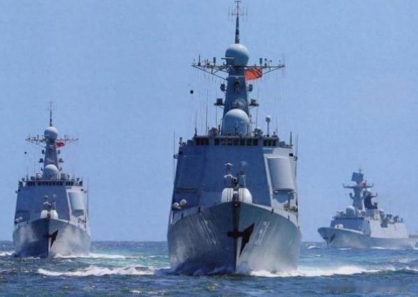 打破81年禁忌！日本重兵进驻菲律宾，31国围堵亚太，中方强硬反制2026年
