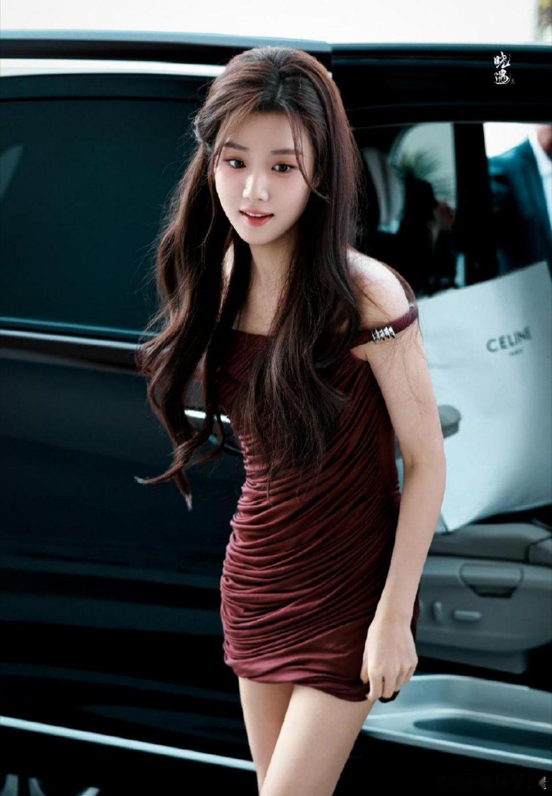 95花状态好到没边儿了！！卢昱晓、田曦薇漂亮成啥啦，到底谁在说她们普！