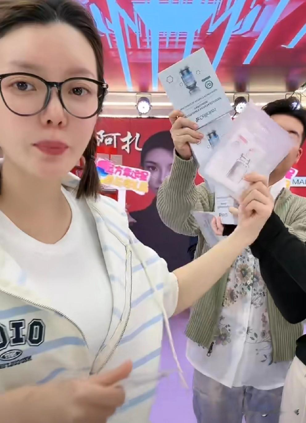 崔阿扎否认签约任何家族，我只属4864这个大学庭！崔阿扎