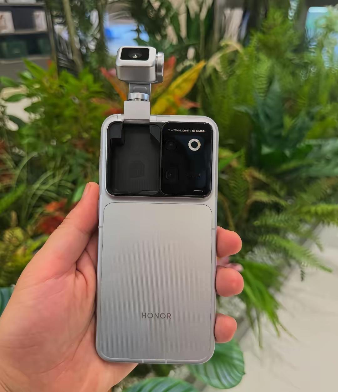 听劝！千万别轻易碰RobotPhone，我怕你会看不住自己的钱袋子！一万