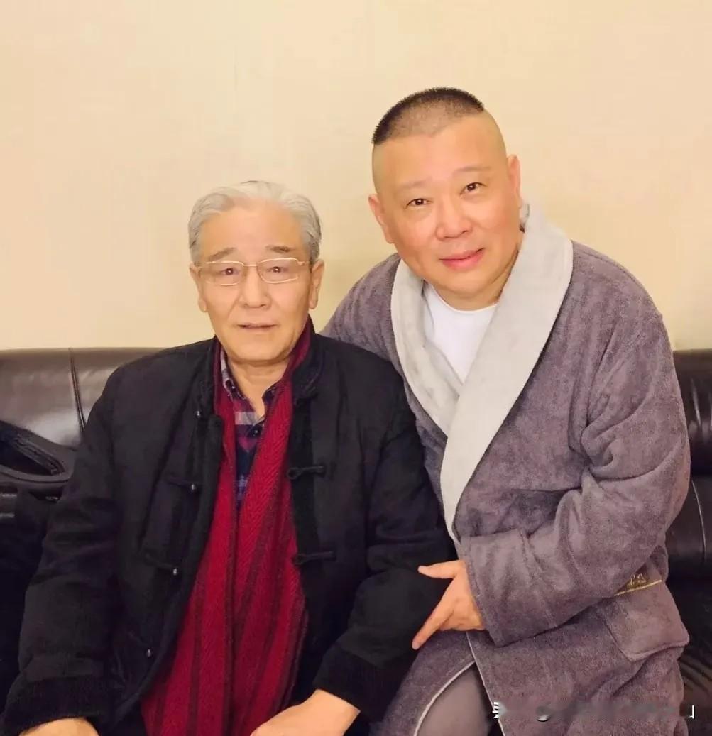 相声少泰斗马志明称，我不可能再收徒弟尤其年轻的了。我也挺喜欢那些大学生，他们智商
