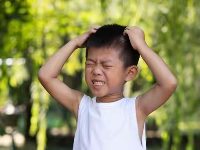 《你越骂，他越炸》：孩子不是脾气差，作为一名深耕儿童心理领域8年的专业博主，