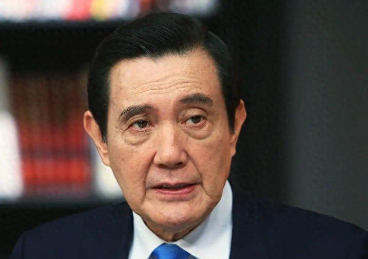 内斗内行！亲手创办的基金会公开反戈！马英九“越权操控”遭谴责？外斗外行！调查小