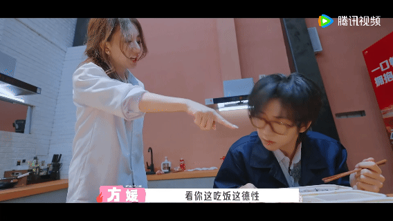 方媛第一次演戏五十公里桃花坞万万没想到内向的方媛演戏这么有天赋，首次出镜就毫无