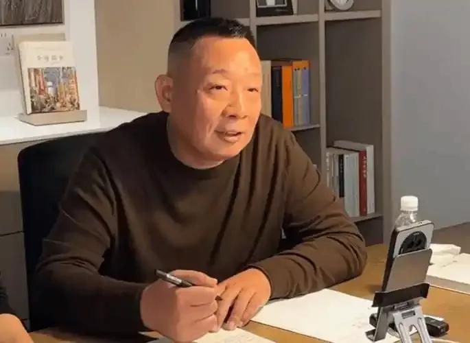 我有种预感，以后天价的玉石再也不会有了，胖东来和田玉已经标上了进货价，并且