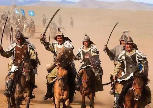1227年，成吉思汗卧病在床，把四子拖雷喊到床前，告诫他，“不要把我死的消息传出
