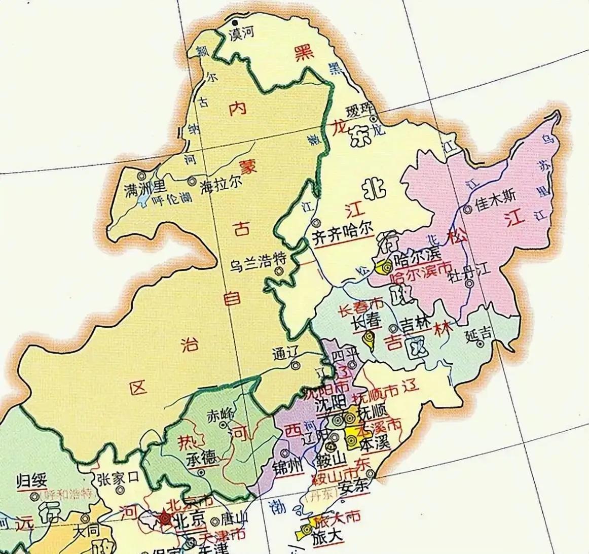 美国四处开打，没垮；俄罗斯硬撑着，没倒；以色列四面受击，照样活着。但你翻遍历史就