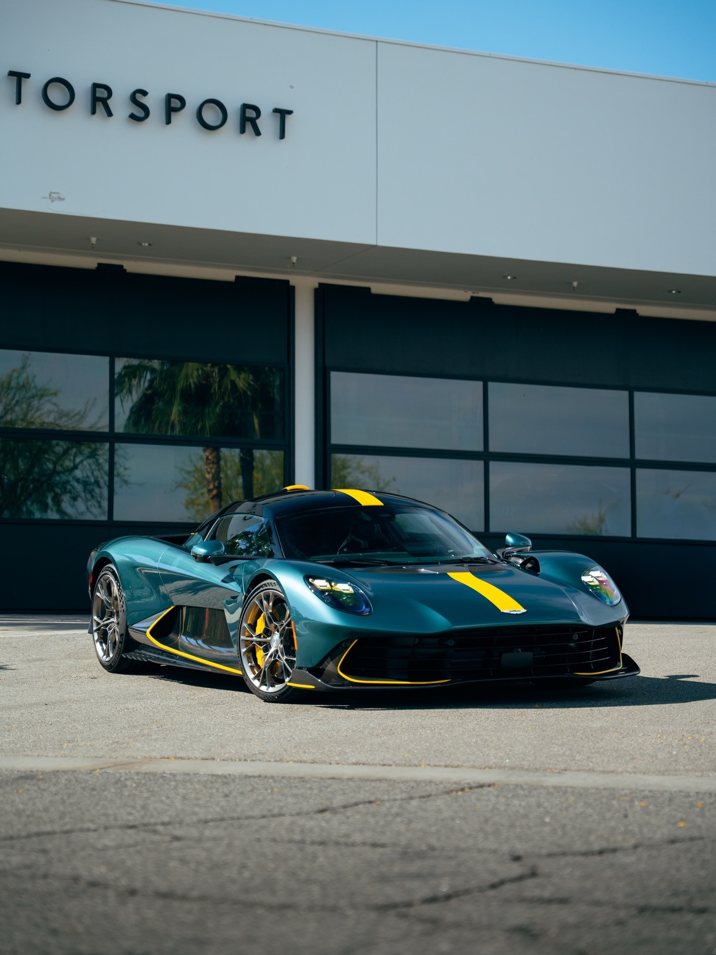 AstonMartinValhallaastonmartin阿斯顿马丁阿斯顿