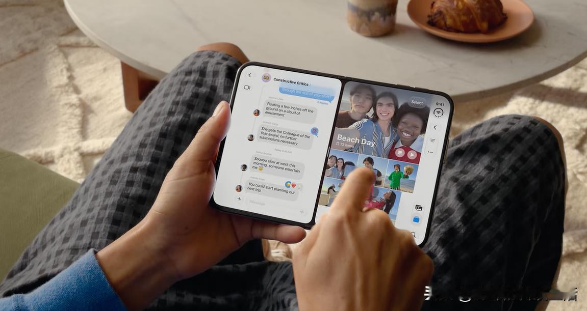 iPhoneDuo最狠的不是折叠形态。看完发布会我有个判断：苹果这次最狠的