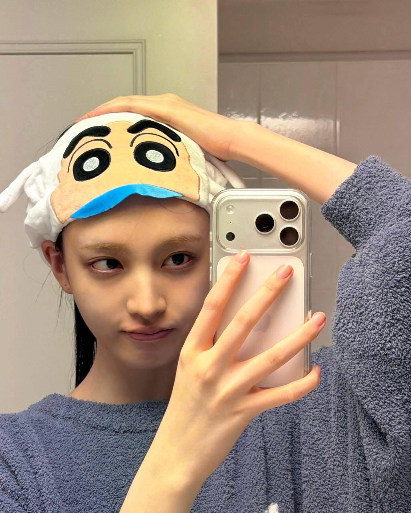 Liz🌰素颜自拍一张