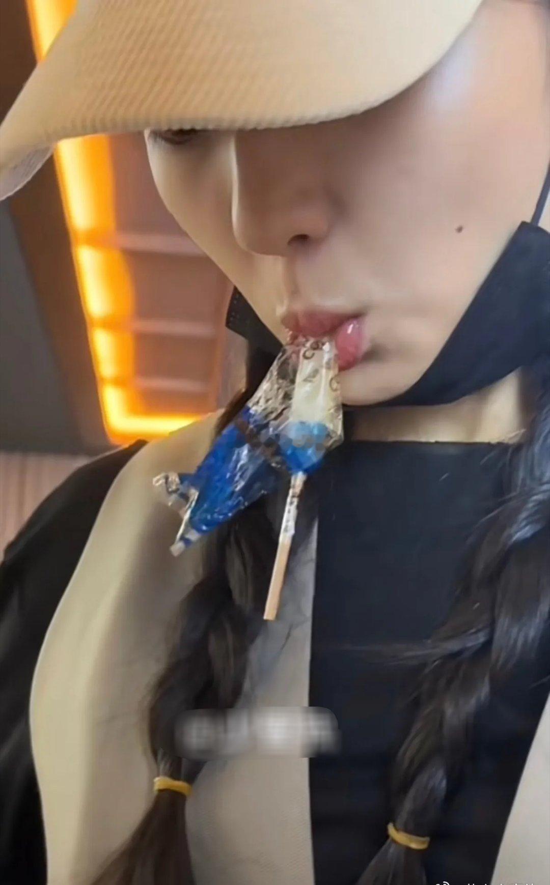 孙千吃这个糖这么贵😯，这都不到一斤​​​