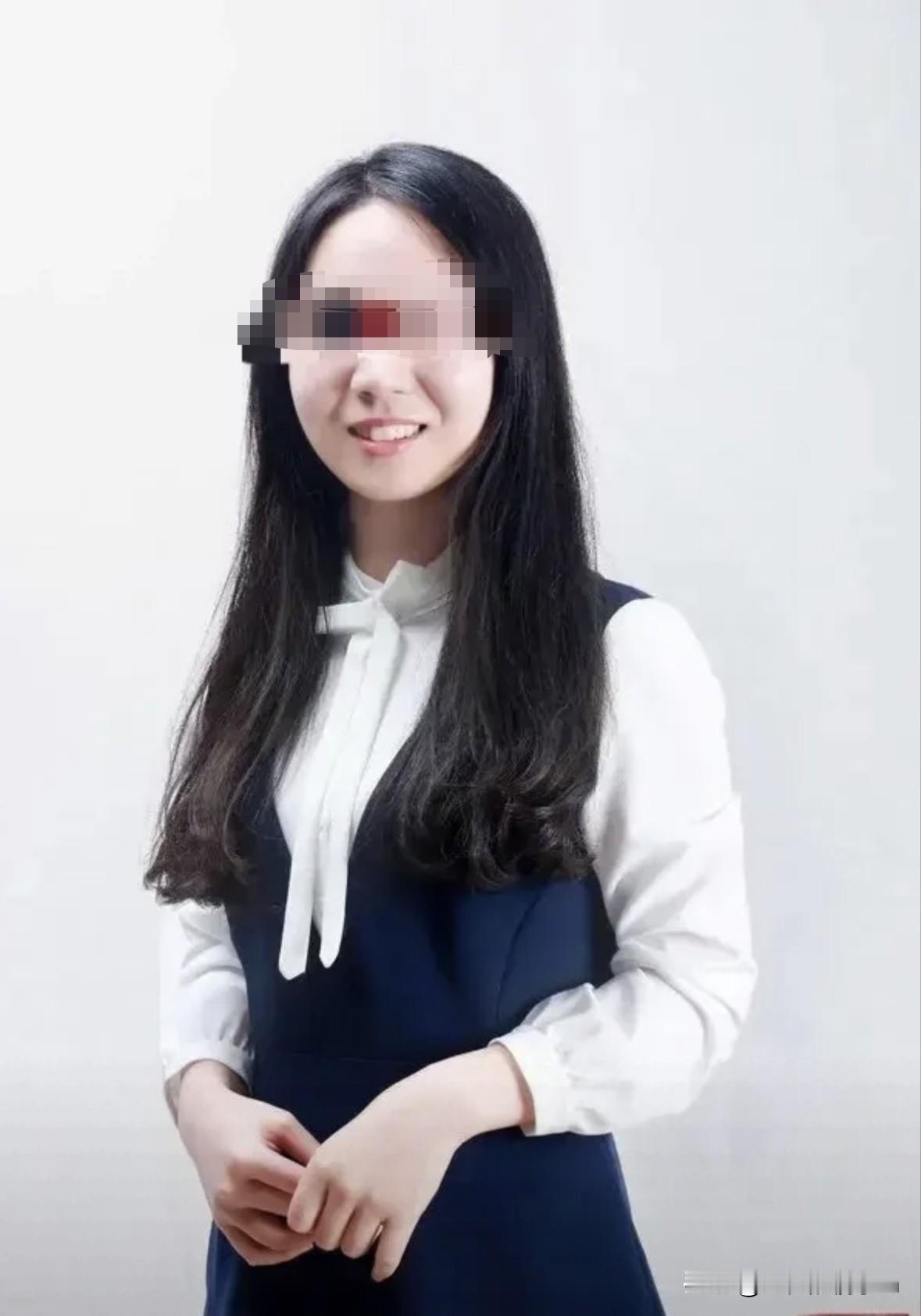 武汉大学29岁女教授与男导师之间的关系不一般，两人有着“特殊”关系女教授毕业