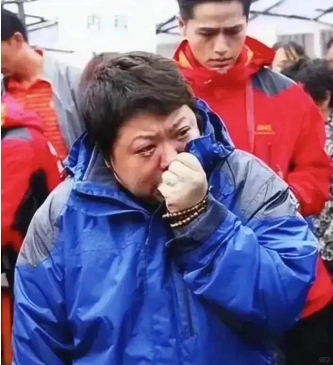 大家发现没有，韩红基金会自从这次舆论风波过后就变了，不是叫停了正在推进的百人援蒙