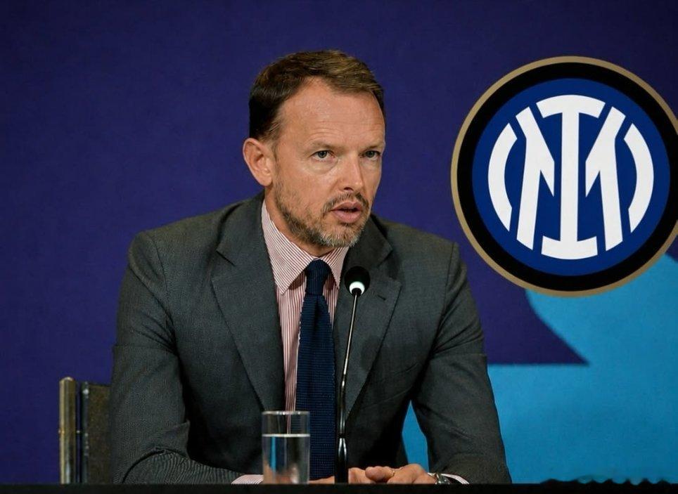 国际米兰新的袖口赞助商即将公布，赞助金额意甲第一！🔵⚫🔥国际米兰意甲西班牙夺