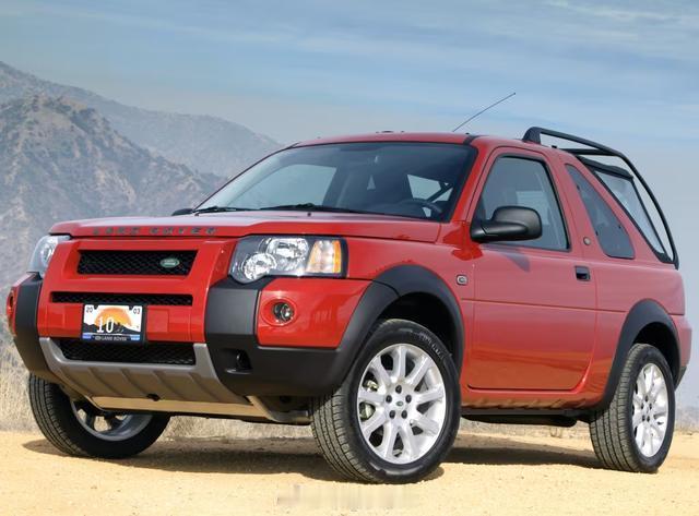  路虎神行者重磅回归！全新假想图曝光，新车造型有卫士风范，尺寸更小，经典大倾斜C