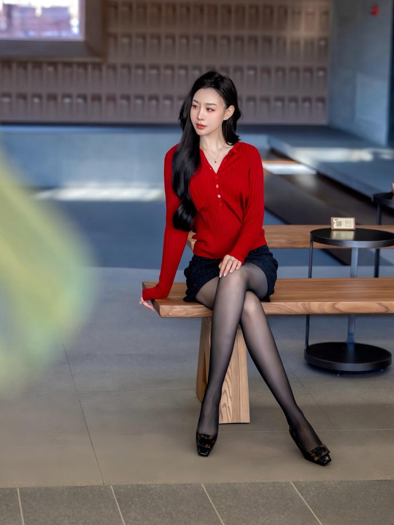 女人如何穿出含蓄的性感?