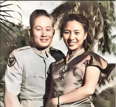 1988年潘德辉回大陆探亲，返回台湾给孙立人带回一张照片，没想到看到照片后，已8