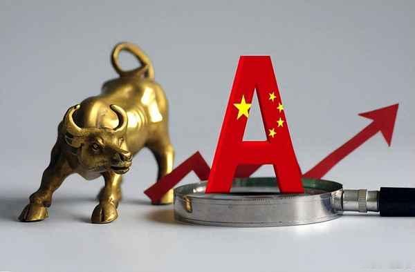 七月的最后一个交易日，A股再次上演"绝地反击"！各大指数全线上涨，创业板指大涨