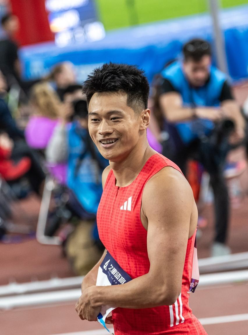 老将谢震业在世界田联洲际巡回赛金标赛北京站男子100米飞人大战10秒21获得第四