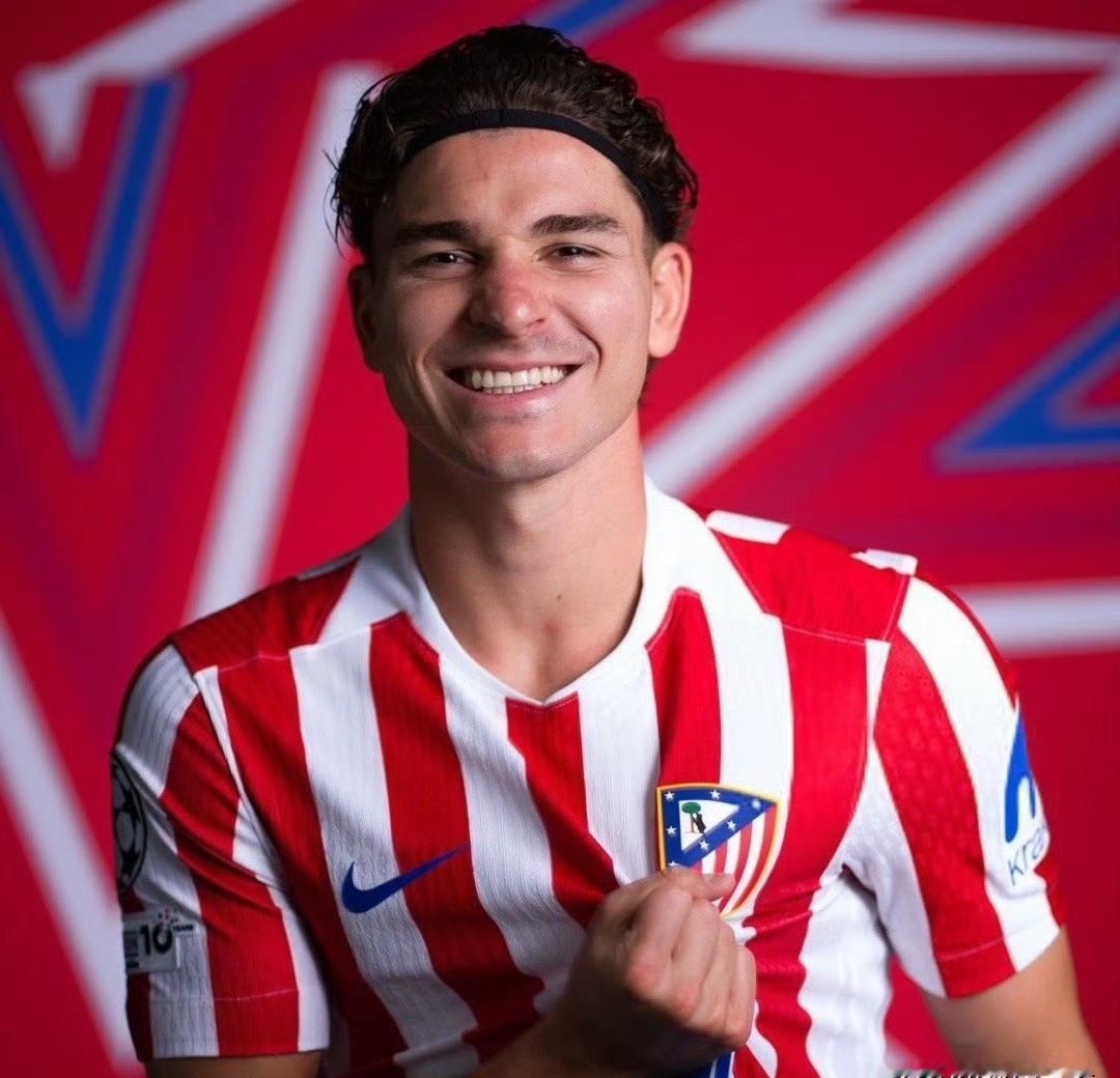 阿尔瓦雷斯许了两个愿。但其中一个，他可能这辈子都完不成。你以为帮阿根廷卫冕世