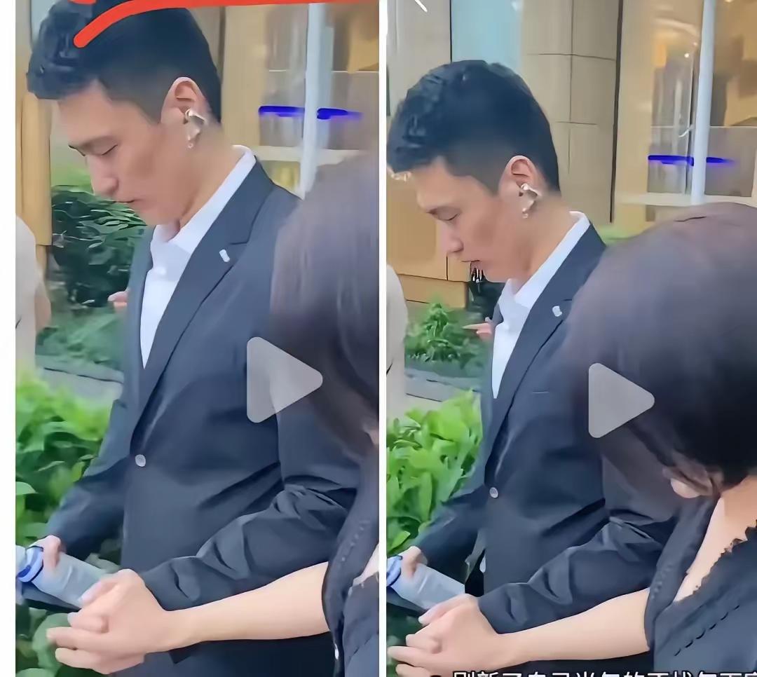 颜丙燕姐姐的小奶狗长这样，你满意吗？先别忙着评头论足，说真的，外人满意不满