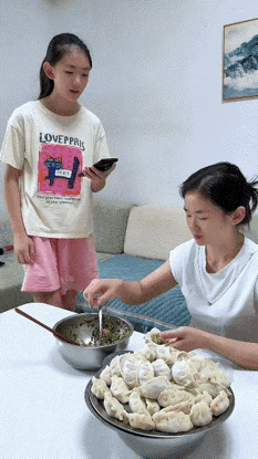 小姐姐：这女儿比我还猛，真心不错。