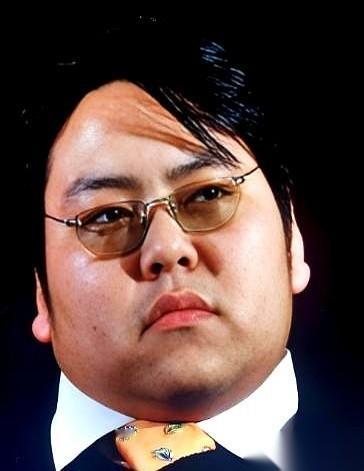 上海法院悬赏2100多万，找一个人。 一个曾经拿130亿身家，登顶过山西首富