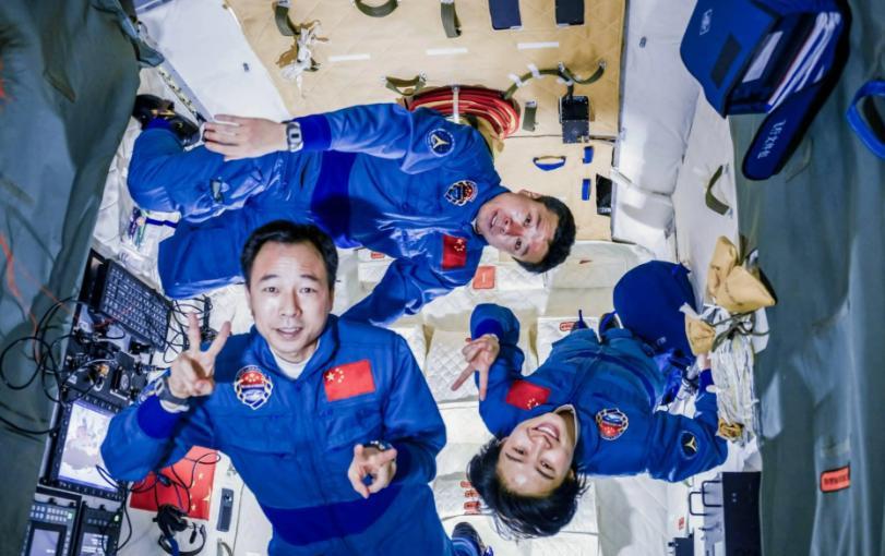 为什么大家都不提中国空间站了？没脸提，跟国际空间站差距太大。现在不少人都觉得中
