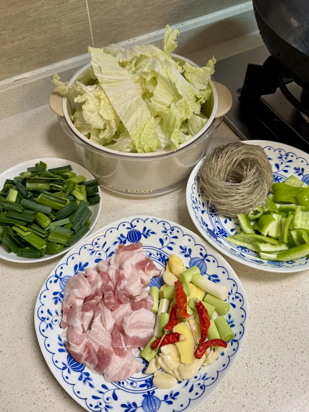 今日晚餐✨白菜猪肉炖粉条