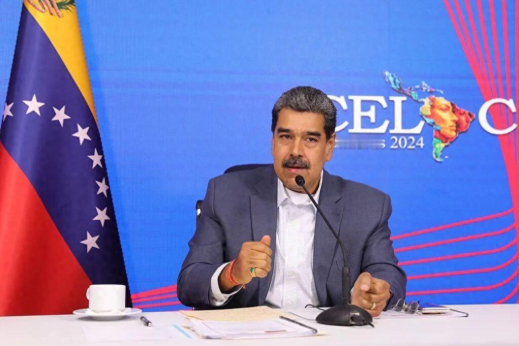 中国强硬表态了北京时间11月4号，外交部举行例行记者会。有埃菲社记者提问，听