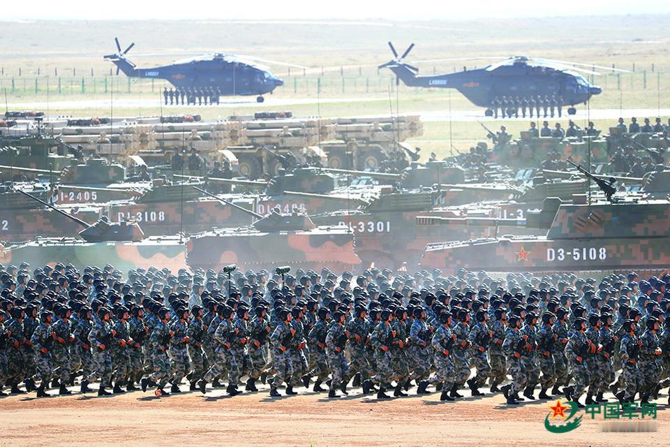 有一位韩国网友提出了这样一个问题，“中国一直说自己有多么强大，如果是真的，那为啥