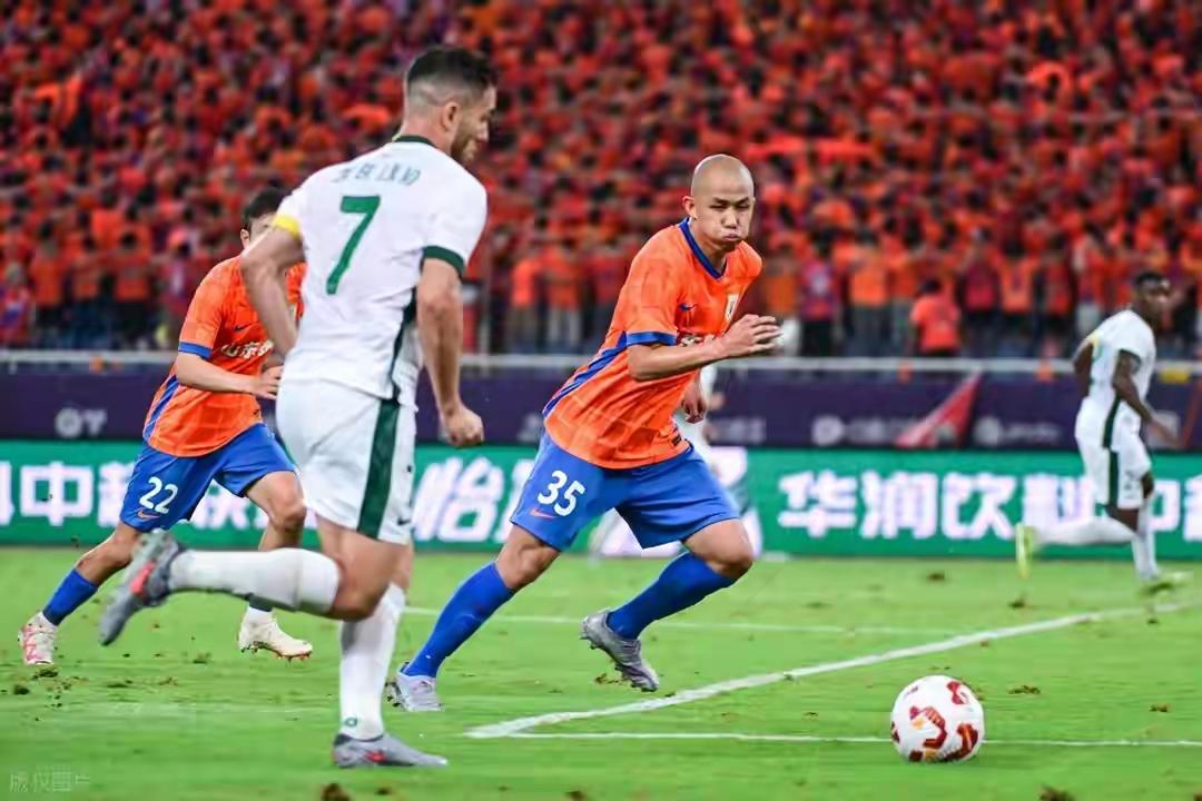 一场6:0让我们看到了什么？山东泰山主场6:0狂胜北京国安让我们看到了什么呢，